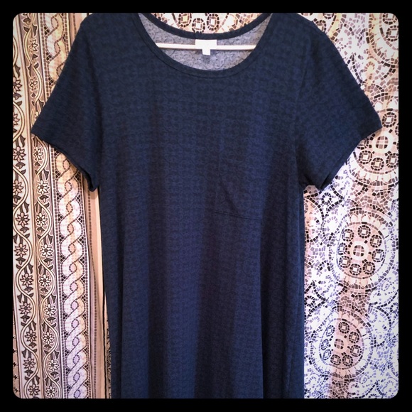 LuLaRoe Dresses & Skirts - Lularoe Carly 1X